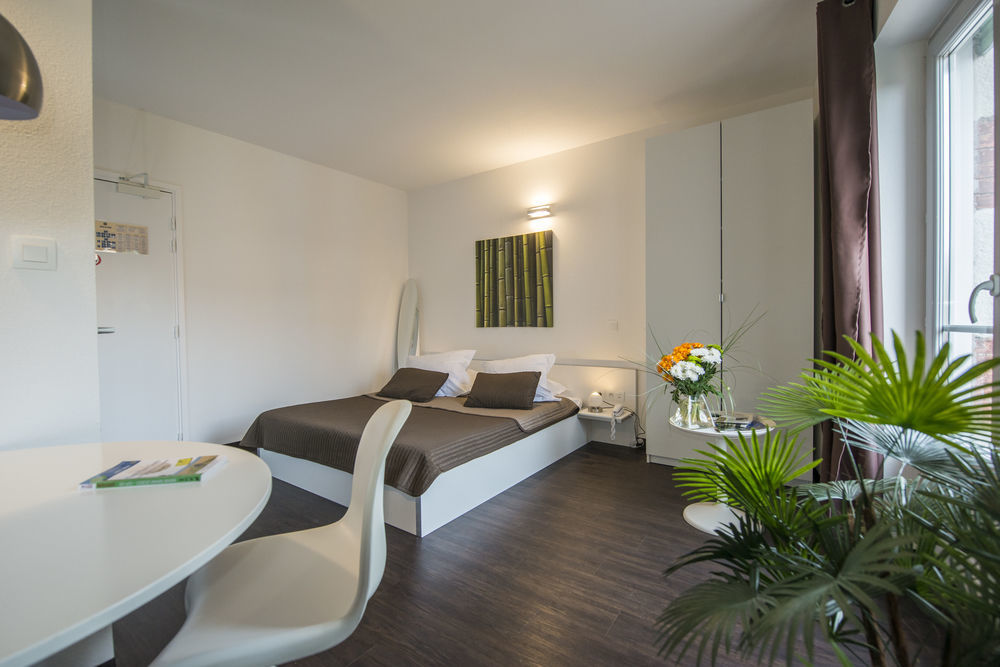 Les Capucines Bed & Breakfast Abbeville Exterior foto
