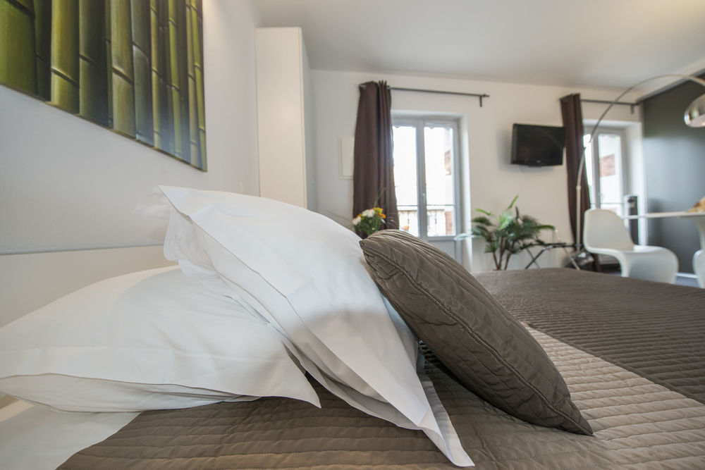 Les Capucines Bed & Breakfast Abbeville Exterior foto