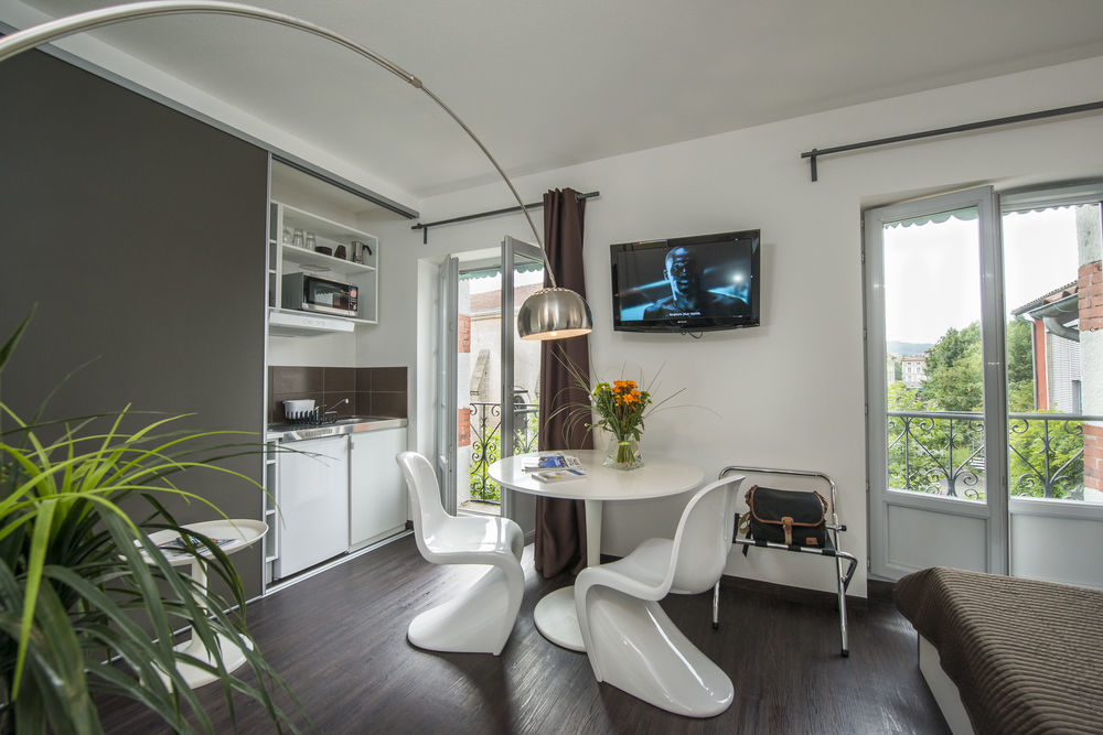 Les Capucines Bed & Breakfast Abbeville Exterior foto